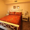 Отель Madeira Beach Yacht Club 169A One-bedroom Apartment, фото 17