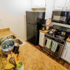 Отель Prime Location Luxury Westwood Apt 111, фото 11