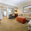 Отель Embassy Suites by Hilton Lexington Green, фото 4