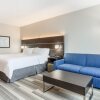 Отель Holiday Inn Express & Suites Ottawa, an IHG Hotel, фото 7
