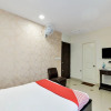 Отель OYO 12120 Hotel Srico, фото 3