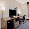 Отель La Quinta Inn & Suites by Wyndham Baltimore BWI Airport, фото 23