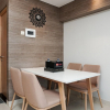 Отель Stunning 2BR Loft Apartment at Maqna Residence, фото 5