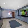 Отель Suburban Studios Columbus North, фото 15