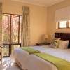 Отель Musketeers Lodge, фото 5