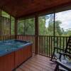 Отель A Walk in the Clouds 1 Bedroom with Hot Tub, фото 12