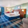 Отель Days Inn & Suites by Wyndham St. Ignace Lakefront, фото 27