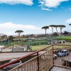 Отель Graceful Apartment In Napoli With Balcony, фото 7