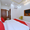 Отель OYO 13860 Panchsheel Plaza, фото 15