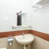 Отель OYO 1327 Avava Inn, фото 10