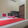 Отель RedDoorz near Sepinggan Airport Balikpapan 2, фото 6