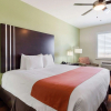 Отель Quality Inn & Suites Victoria East, фото 7
