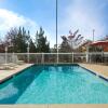 Отель Country Inn & Suites by Radisson, Columbus, GA, фото 14