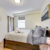 Отель Newly Decorated 2BR Yorkville Home, фото 21
