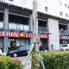 Отель Easy Access to Mall Green Pramuka Apartment, фото 23