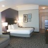 Отель La Quinta Inn & Suites by Wyndham Dumas, фото 4