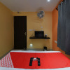 Отель OYO Townhouse 152 Hotel Suncitel Airport, фото 17