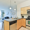 Отель Vibrant Urban Condo 2Bed 2Bath, фото 10