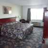 Отель Sunset Inn and Suites, фото 2