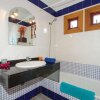 Отель Villa Pechi Bianca - 2 Bedroom Bungalow Villa - Great Value - Private Pool, фото 2