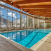 Отель Remodeled and Oversized 2-bedroom Condo in West Keystone With Mountain Views, Pool, hot tub & Shuttl, фото 13