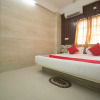 Отель OYO 14795 Hotel Priyanshu, фото 2