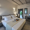Отель Villa Gustosa Luxury Villa on Faragas Beach, фото 7