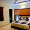 Отель OYO 3233 Hotel Royal Galaxy, фото 5
