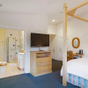 Отель Cypress Inn On Miramar Beach, фото 2