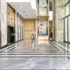 Отель The Landmark 81 Luxury- Kayla's Home, фото 1