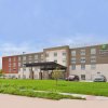 Отель Holiday Inn Express & Suites Omaha Airport в Картер-Лейке