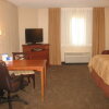 Отель Candlewood Suites Waterloo- Cedar Falls, фото 4