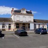 Отель Très bel Appartement Cosy Proche de la Gare et de L'hôpital de Saint Amand Montrond, фото 1