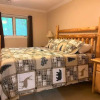 Отель Mountain View Bliss - Cozy 1BR Cabin, фото 3