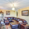Отель Central Kansas City Home < 3 Mi to Downtown!, фото 15
