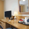 Отель Days Inn by Wyndham Watford Gap, фото 4