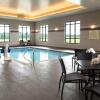 Отель Hampton Inn & Suites Pittsburg Kansas Crossing, фото 12