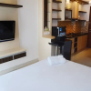 Отель Modern Studio Signature Park Grande Apartment Near Cawang, фото 4