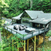 Отель Luxe Smoky Mountains Cabin w/ Hot Tub & Views!, фото 21