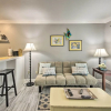 Отель Coastal Galveston Condo - Walk to Pier & Beach!, фото 5