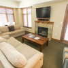 Отель Comfort and Convenience in this Spacious Unit by RedAwning - Save 20% on 7+ Nights!, фото 21