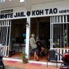 Отель White Jail @ Koh Tao hostel в Мэе-Хааду-Бэе