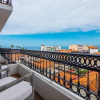 Отель Pier 57-304 - 5 Zona Romantica Oceanviews 2 BR 2BA Best Roofto, фото 3