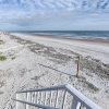 Отель Oceanfront Daytona Beach Club Studio w/ Balcony!, фото 17