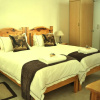 Отель 50 College Drive B&B, фото 3