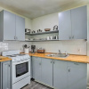 Отель Quaint Leeds Studio w/ Yard ~ 18 Mi to Birmingham!, фото 10