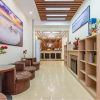 Отель Greentree Inn Liaoning Dalian Development Zone Jinma Road Pedestrian Street Express Hotel, фото 1