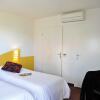 Отель Contact Hôtel Fontenay-le-Comte, фото 6