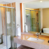 Отель Upper View Regalia Hotel ex Regalia Suites and Residence, фото 9
