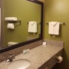 Отель Sleep Inn & Suites, фото 9